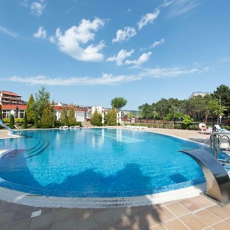 סאני ביץ' Gt Green Fort Beach Apartments מראה חיצוני תמונה