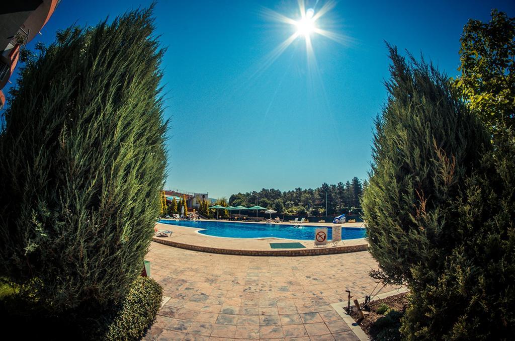 סאני ביץ' Gt Green Fort Beach Apartments מראה חיצוני תמונה