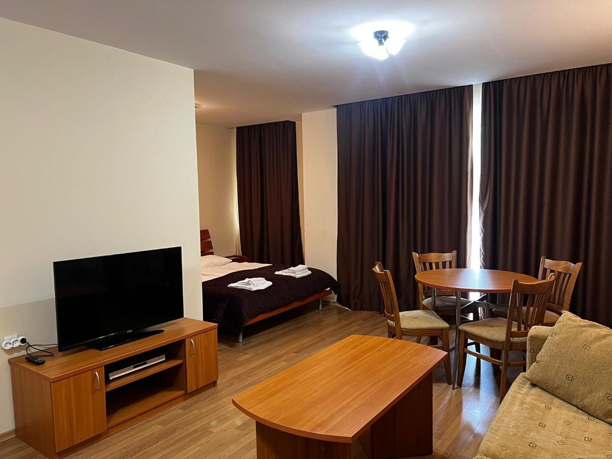 סאני ביץ' Gt Green Fort Beach Apartments מראה חיצוני תמונה