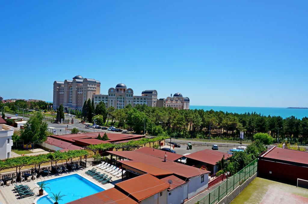 סאני ביץ' Gt Green Fort Beach Apartments מראה חיצוני תמונה
