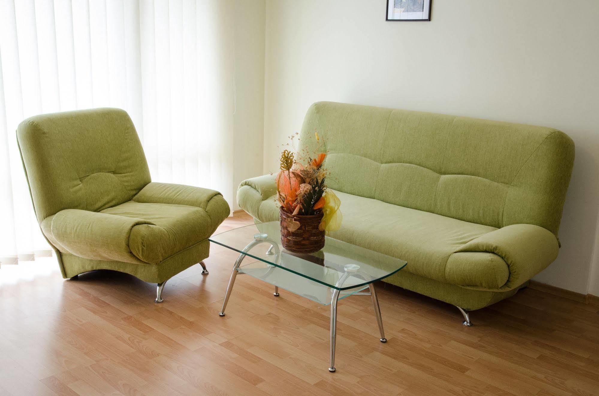 סאני ביץ' Gt Green Fort Beach Apartments מראה חיצוני תמונה